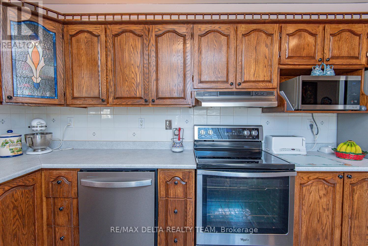 892 Beauchamp Avenue, Ottawa, Ontario  K1C 3A7 - Photo 15 - X13037522