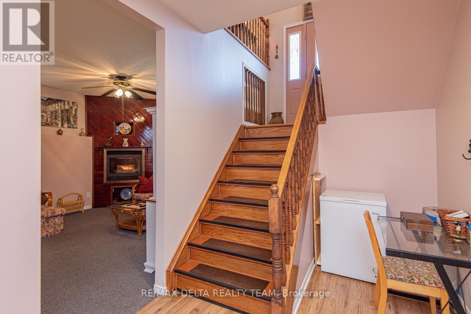 892 Beauchamp Avenue, Ottawa, Ontario  K1C 3A7 - Photo 24 - X13037522