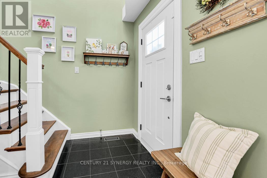 25 Waterton Crescent, Ottawa, Ontario  K2M 1Y8 - Photo 4 - X13038266