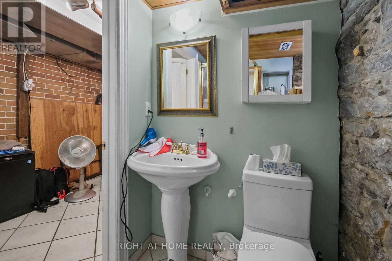 93 Gilmour Street, Ottawa, Ontario  K2P 0N5 - Photo 48 - X13038902