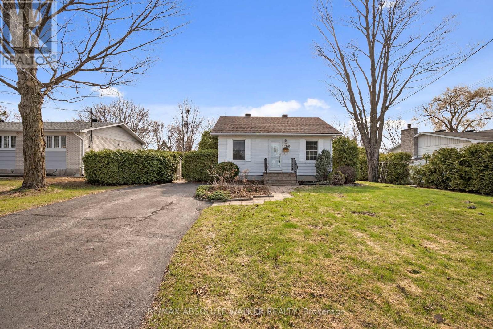 1290 ST. JEAN STREET, Ottawa, Ontario
