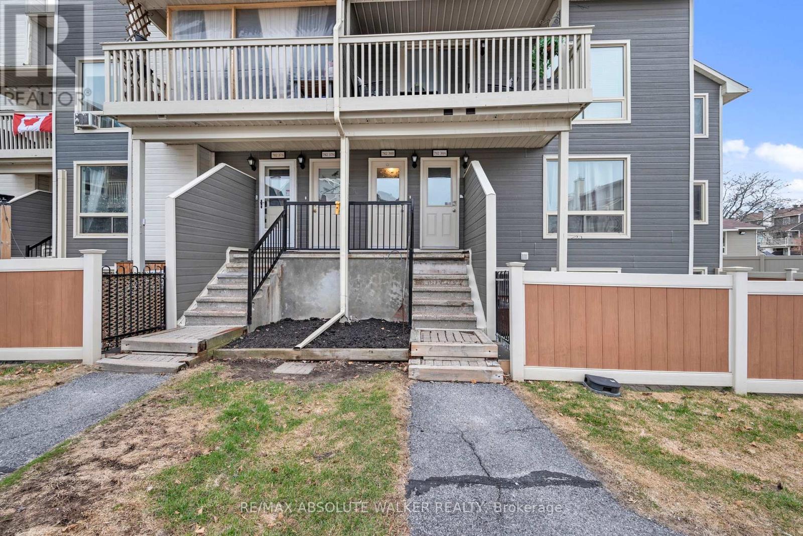 38b - 782 St. Andre Drive, Ottawa, Ontario  K1C 4R7 - Photo 2 - X13039150