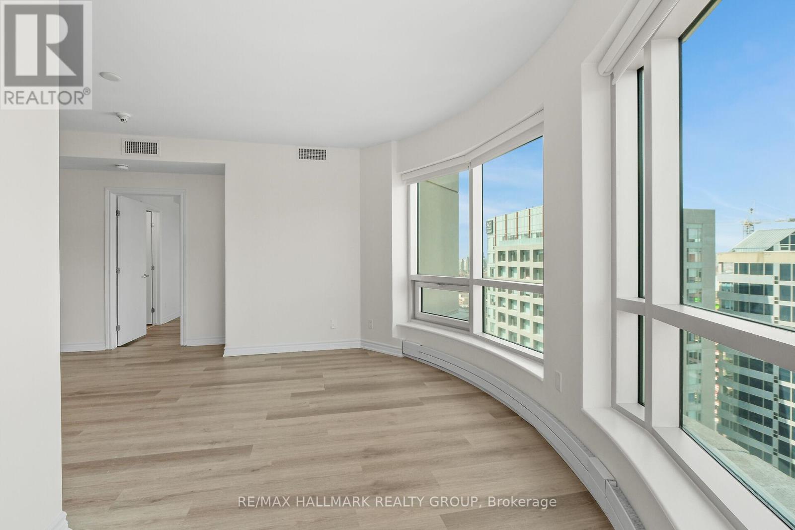 2404 - 234 Rideau Street, Ottawa, Ontario  K1N 0A9 - Photo 13 - X13039394