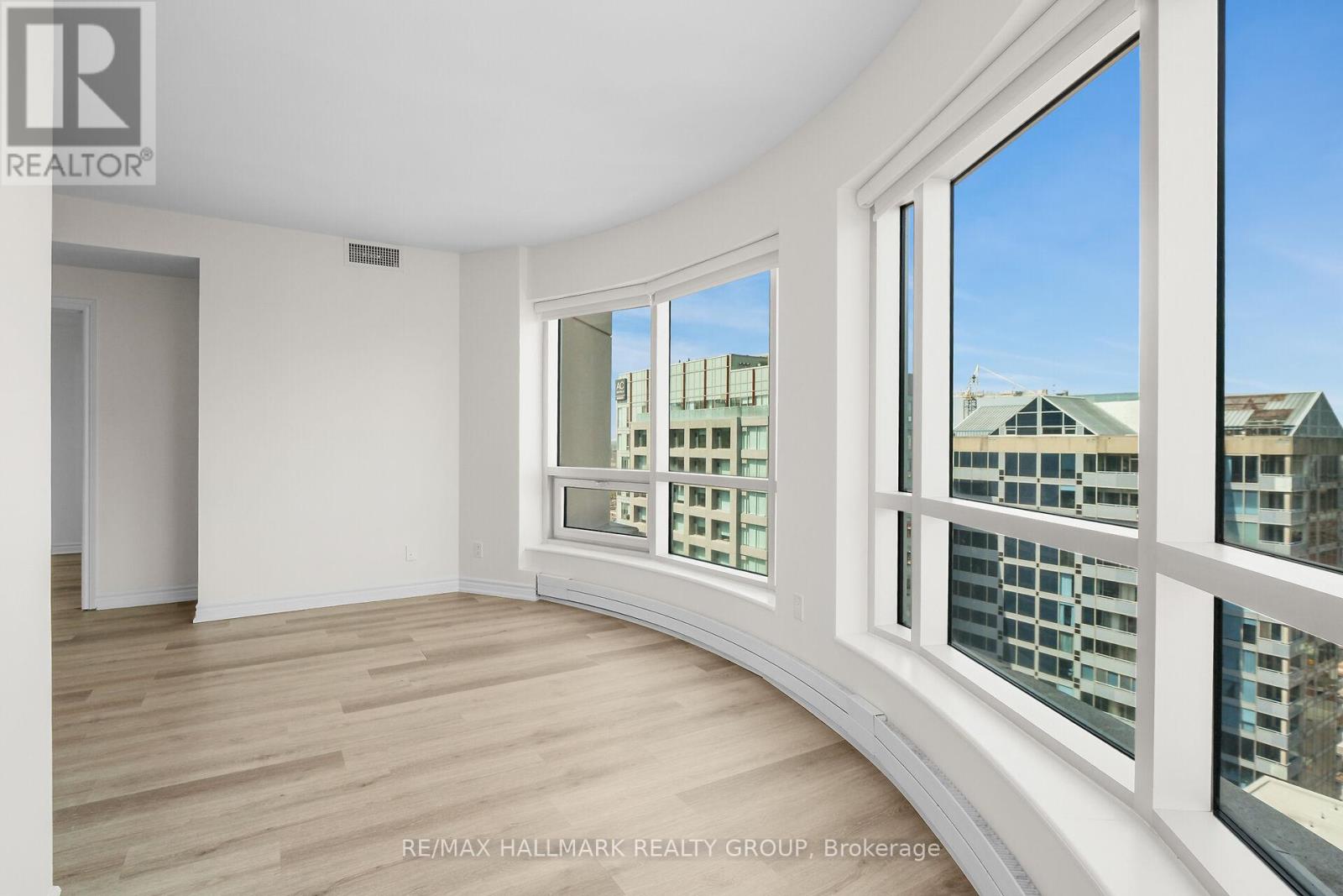 2404 - 234 Rideau Street, Ottawa, Ontario  K1N 0A9 - Photo 14 - X13039394