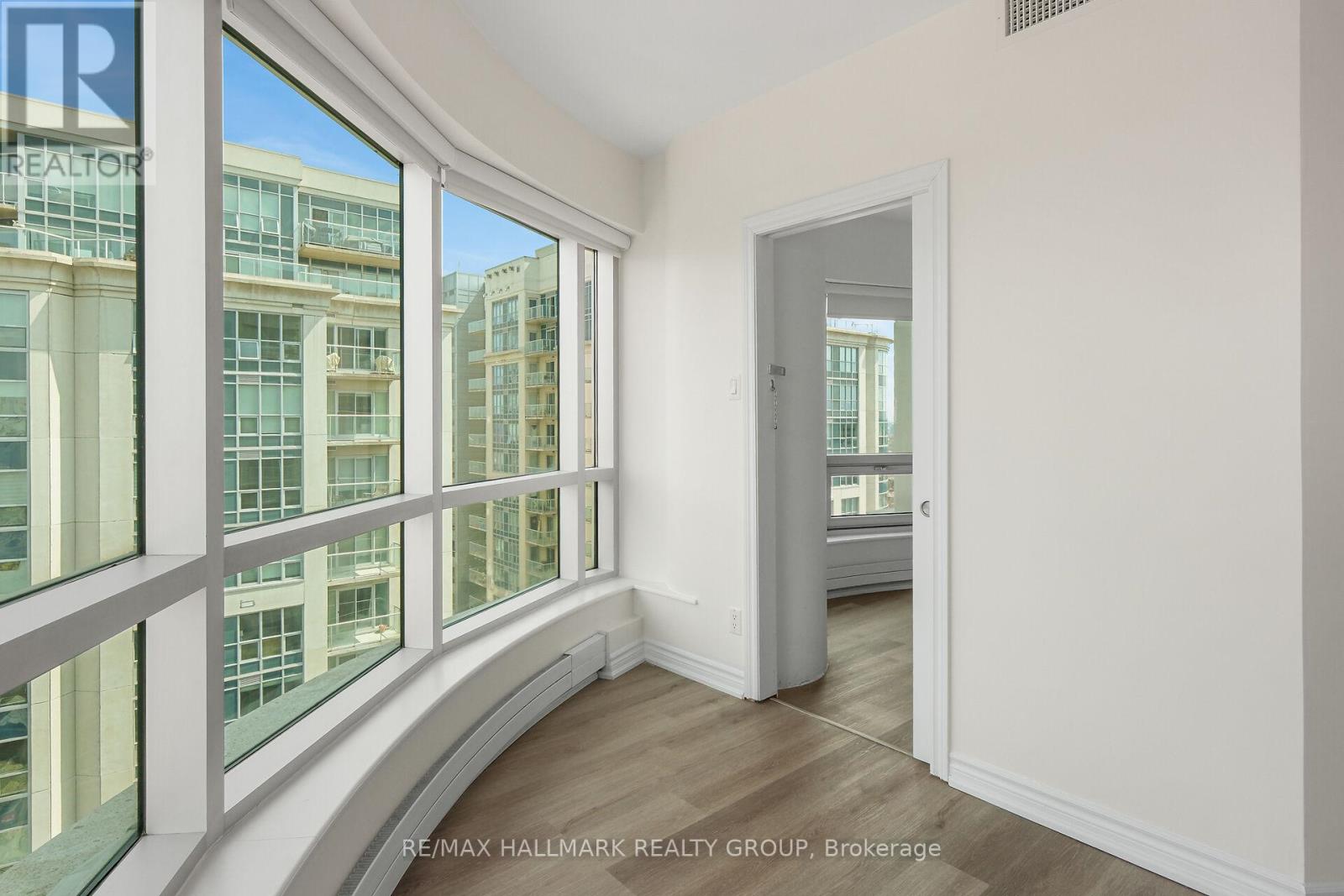 2404 - 234 Rideau Street, Ottawa, Ontario  K1N 0A9 - Photo 15 - X13039394