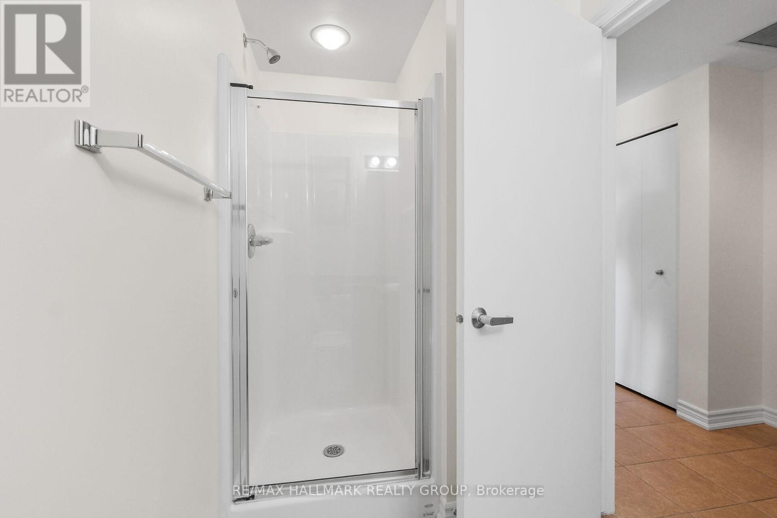 2404 - 234 Rideau Street, Ottawa, Ontario  K1N 0A9 - Photo 21 - X13039394