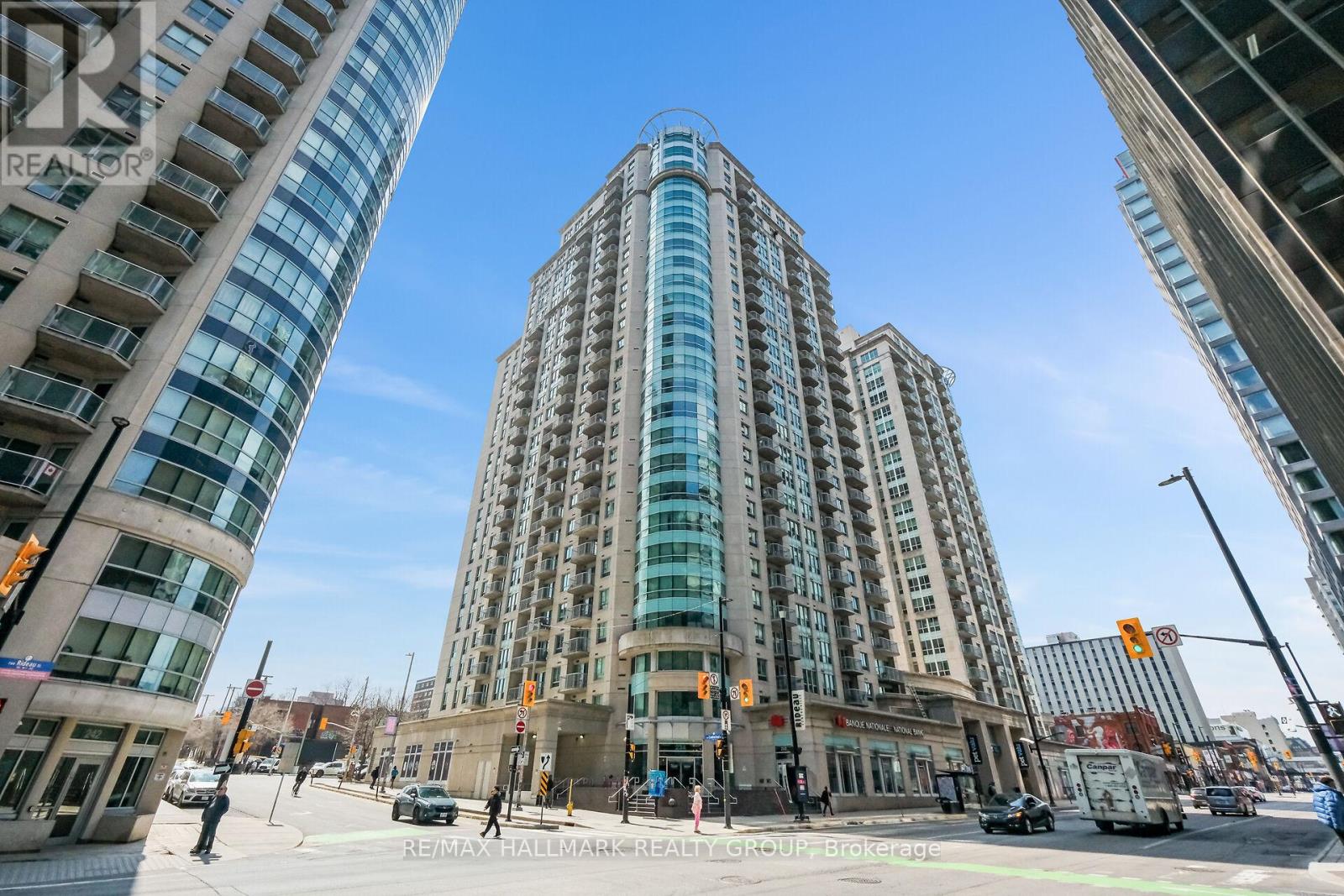 2404 - 234 Rideau Street, Ottawa, Ontario  K1N 0A9 - Photo 4 - X13039394
