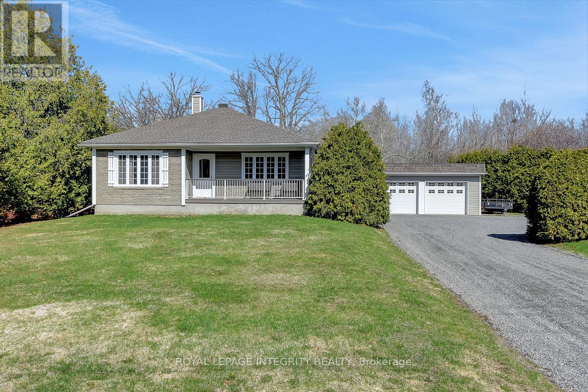 1099 OLD MONTREAL ROAD, Ottawa, Ontario