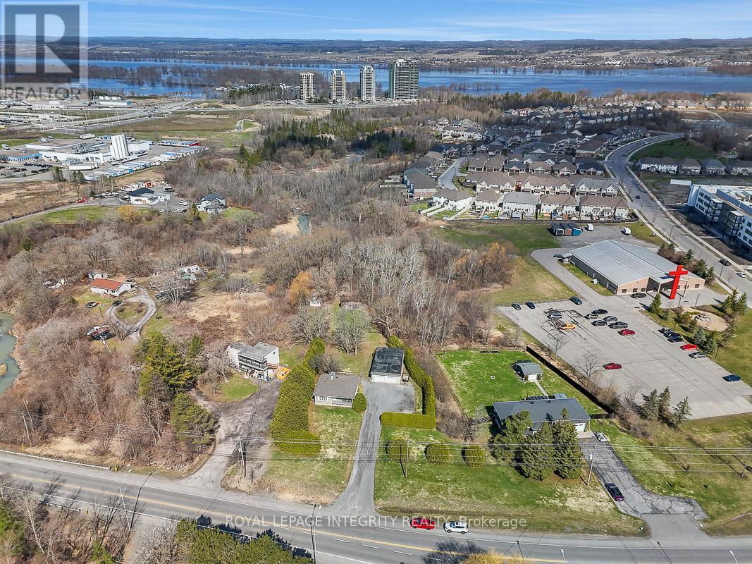 1099 Old Montreal Road, Ottawa, Ontario  K4A 3N6 - Photo 15 - X13041014