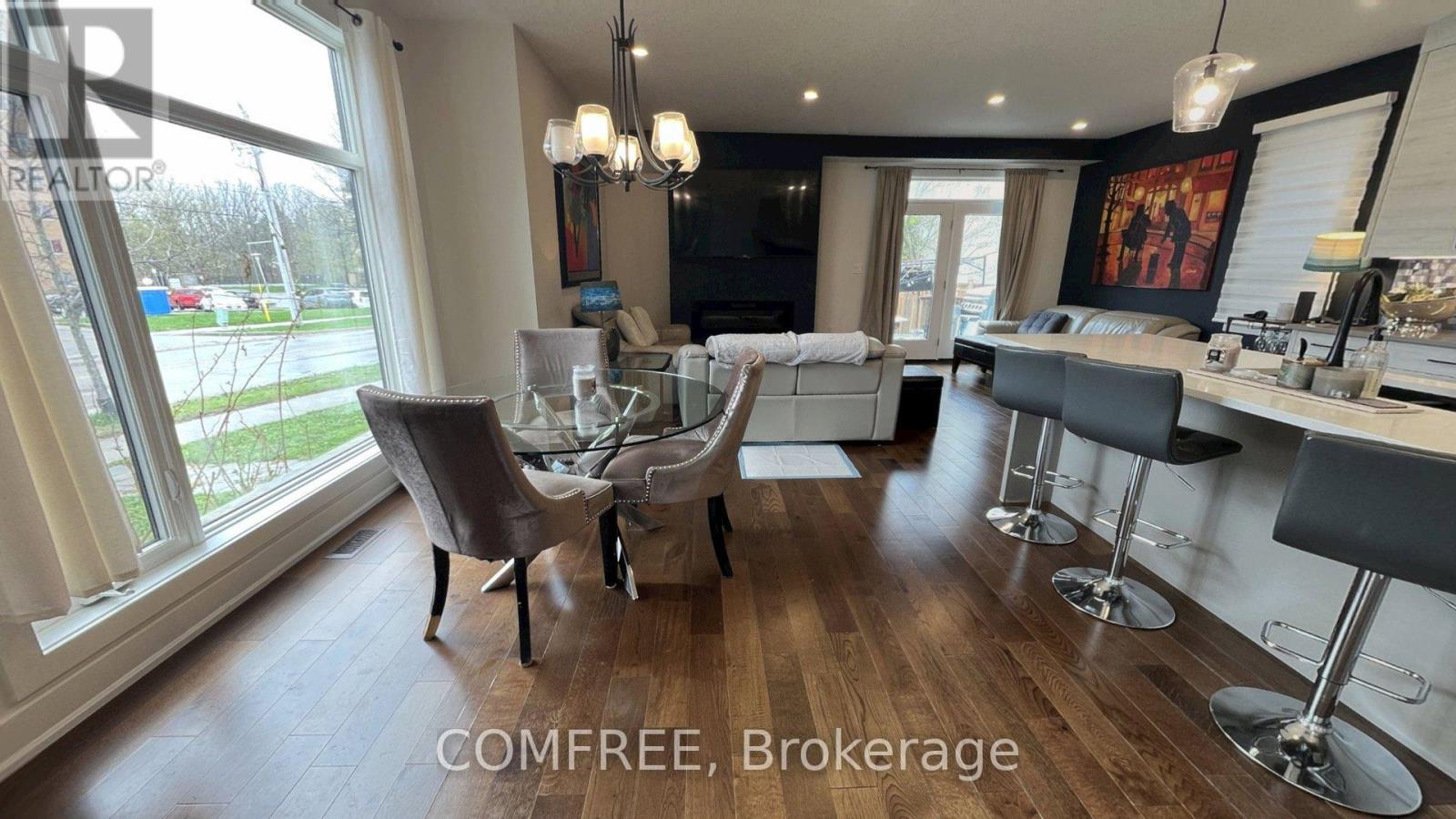 498 Phyllis Street, London South, Ontario  N6G 0K5 - Photo 2 - X13041290
