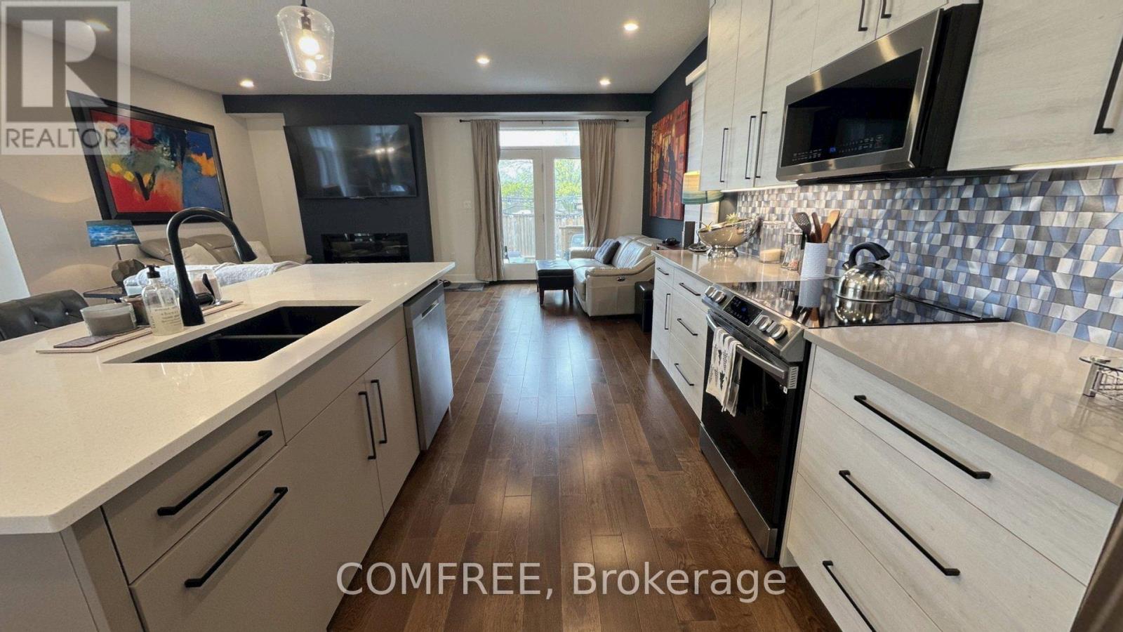 498 Phyllis Street, London South, Ontario  N6G 0K5 - Photo 4 - X13041290