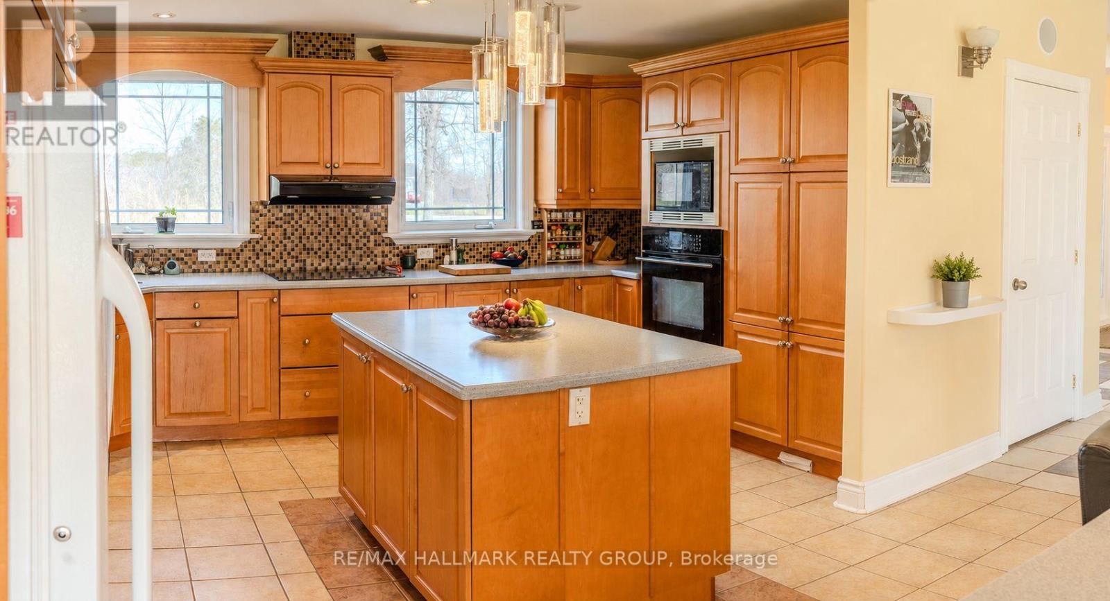 21 Skeel Court, Ottawa, Ontario  K0A 1B0 - Photo 5 - X13042084