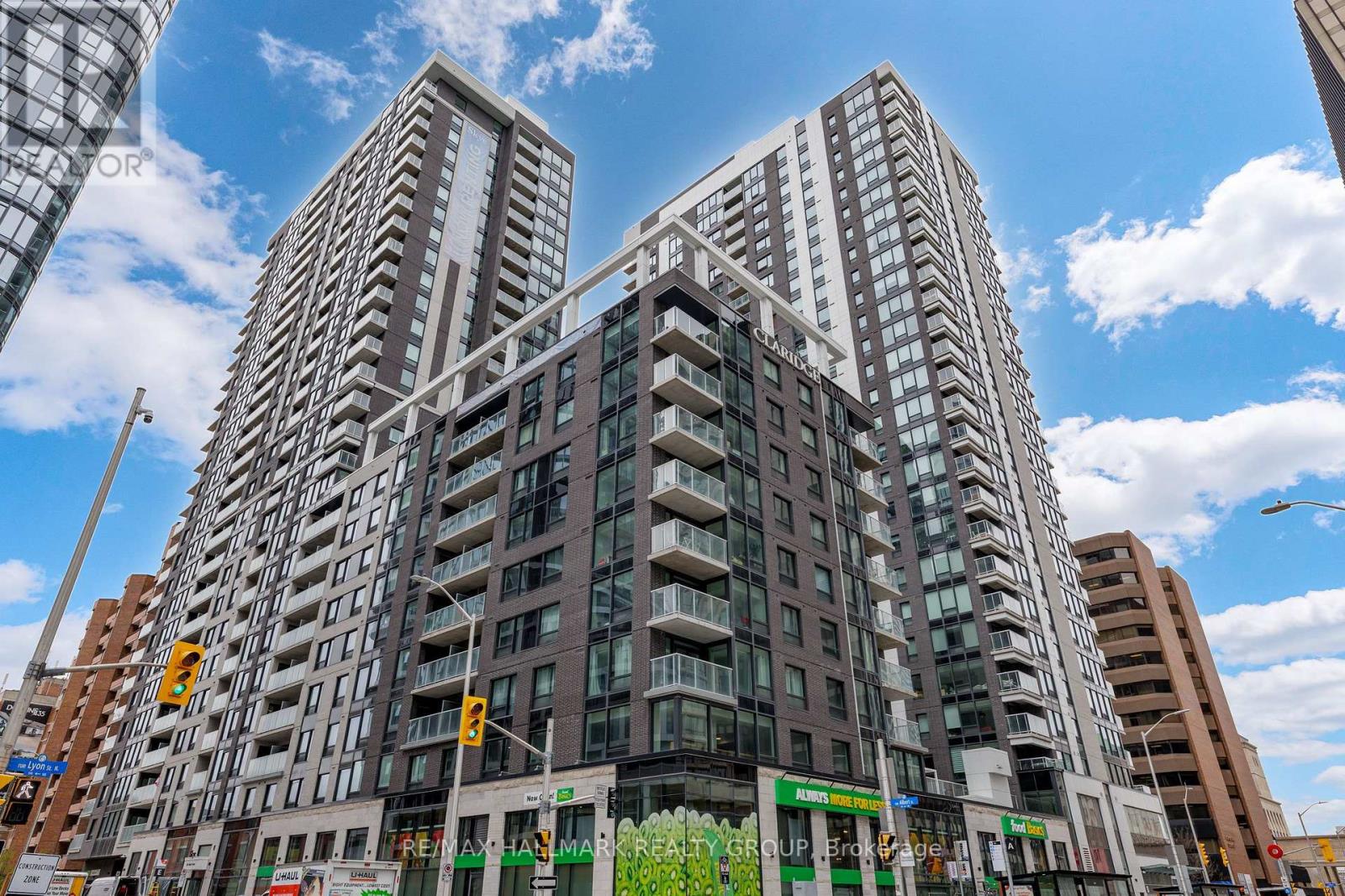 906 - 340 QUEEN STREET, Ottawa, Ontario