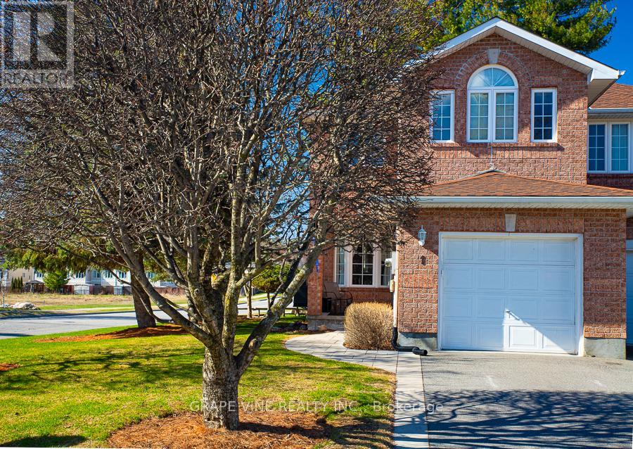 1 NEWCASTLE AVENUE, Ottawa, Ontario