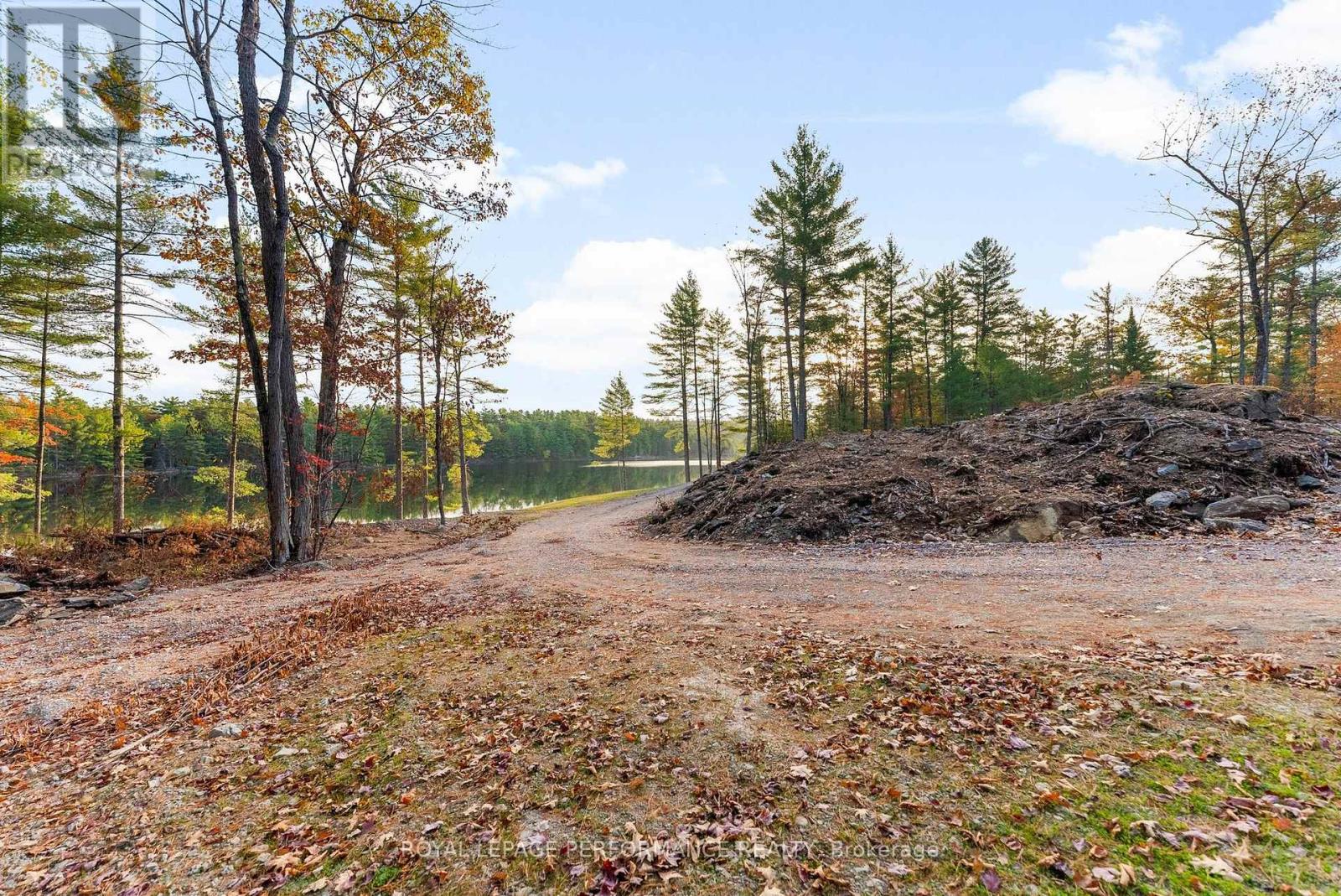12 Voyageur Bay Trail, Whitewater Region, Ontario  K0J 1V0 - Photo 15 - X13043278