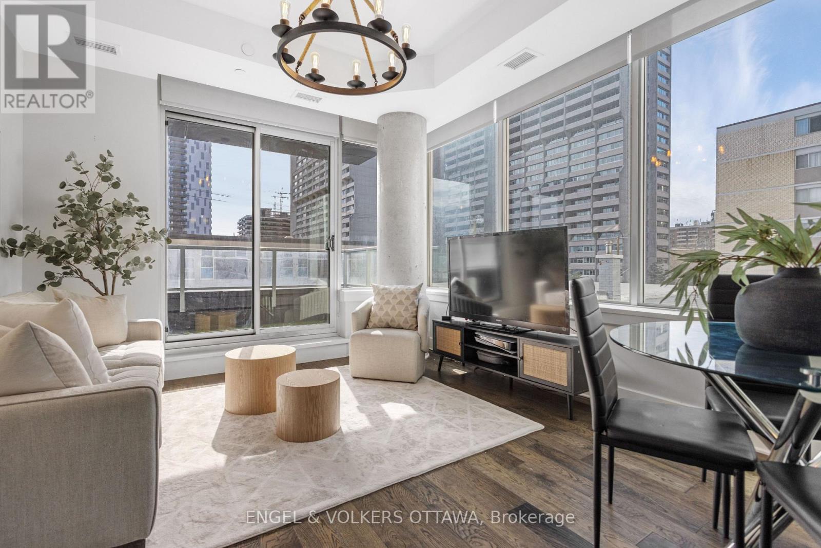 302 - 255 Bay Street, Ottawa, Ontario  K1R 0C5 - Photo 12 - X13043336