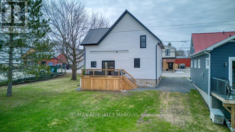 4 Bedford Street E, Westport, Ontario  K0G 1X0 - Photo 21 - X13043870