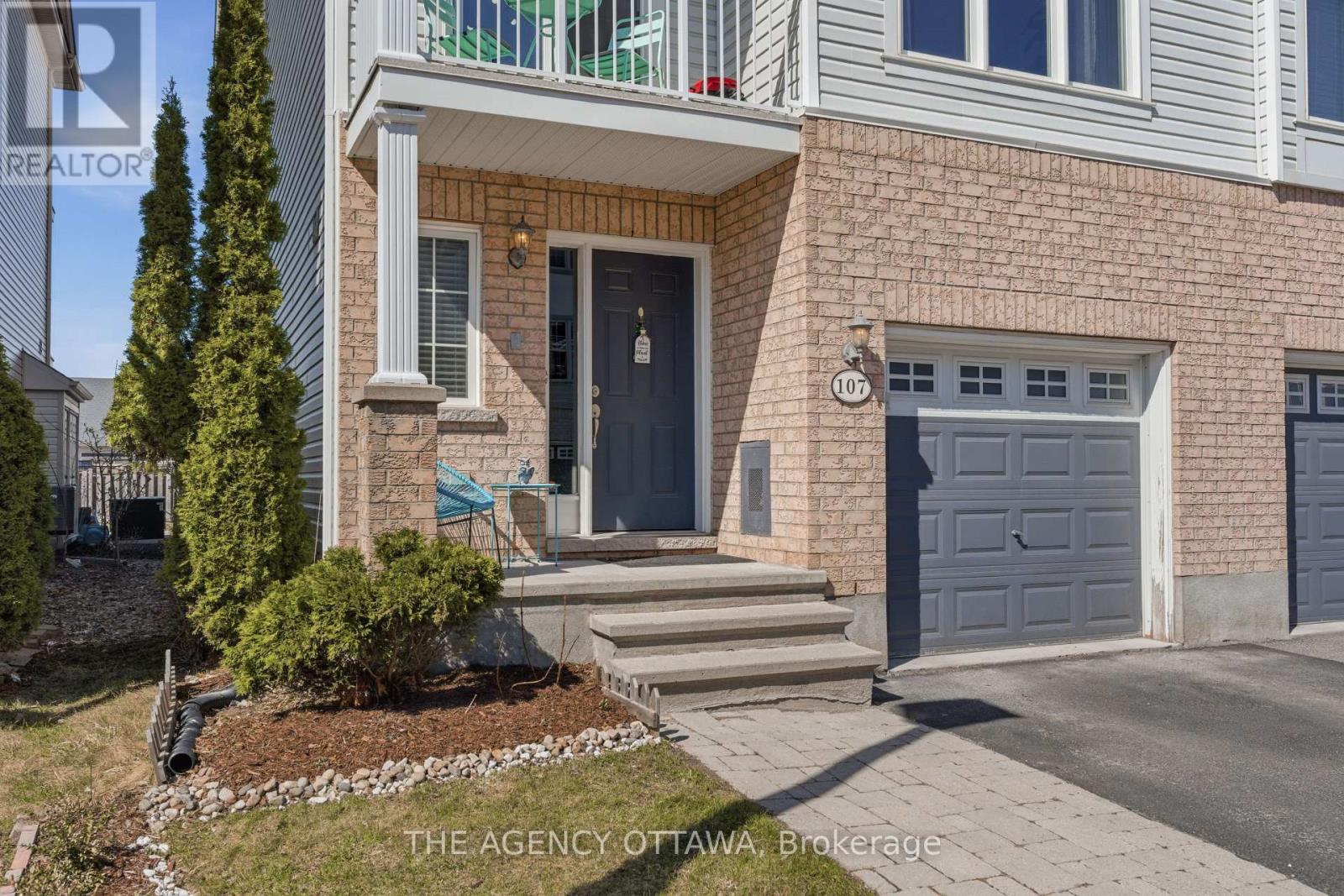 107 Caithness Private, Ottawa, Ontario  K1W 0G4 - Photo 3 - X13044156