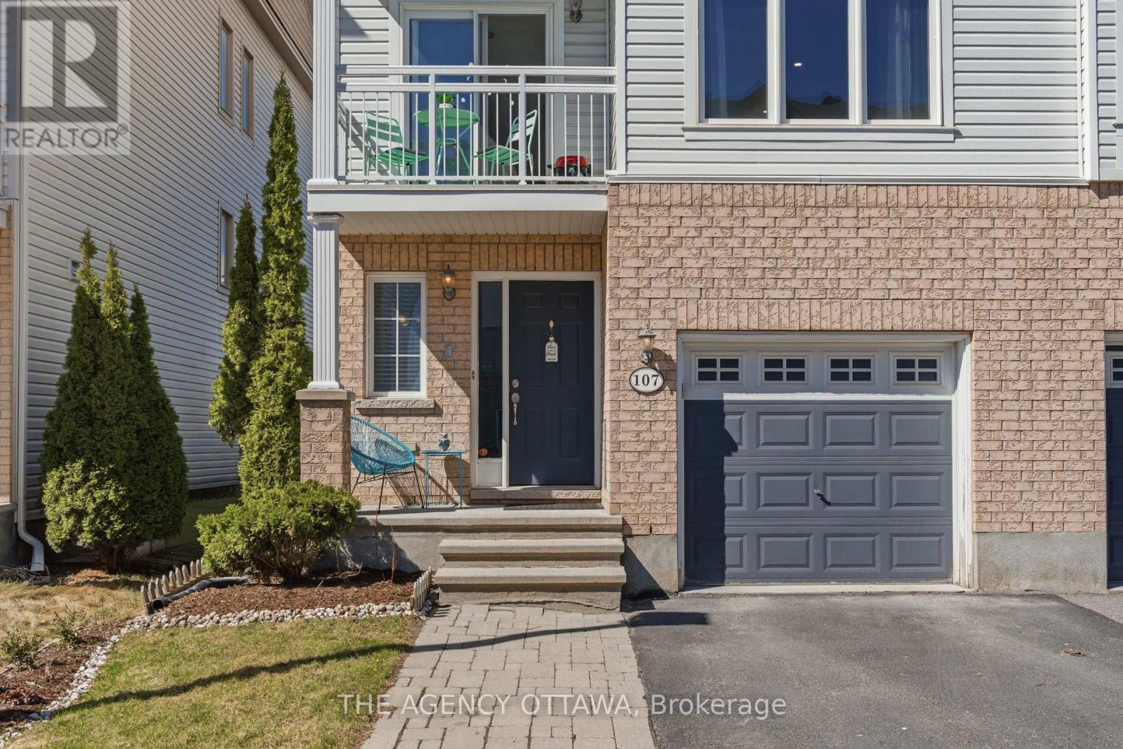 107 Caithness Private, Ottawa, Ontario  K1W 0G4 - Photo 4 - X13044156