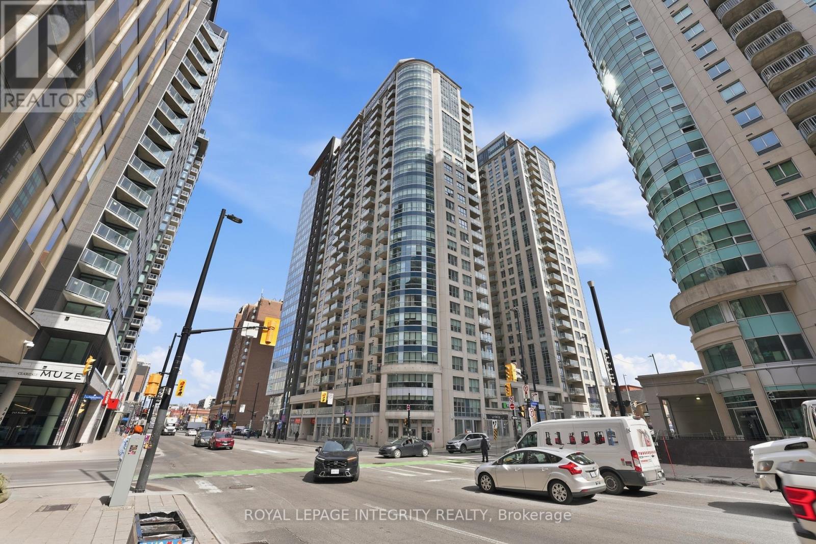 2403 - 242 RIDEAU STREET, Ottawa, Ontario