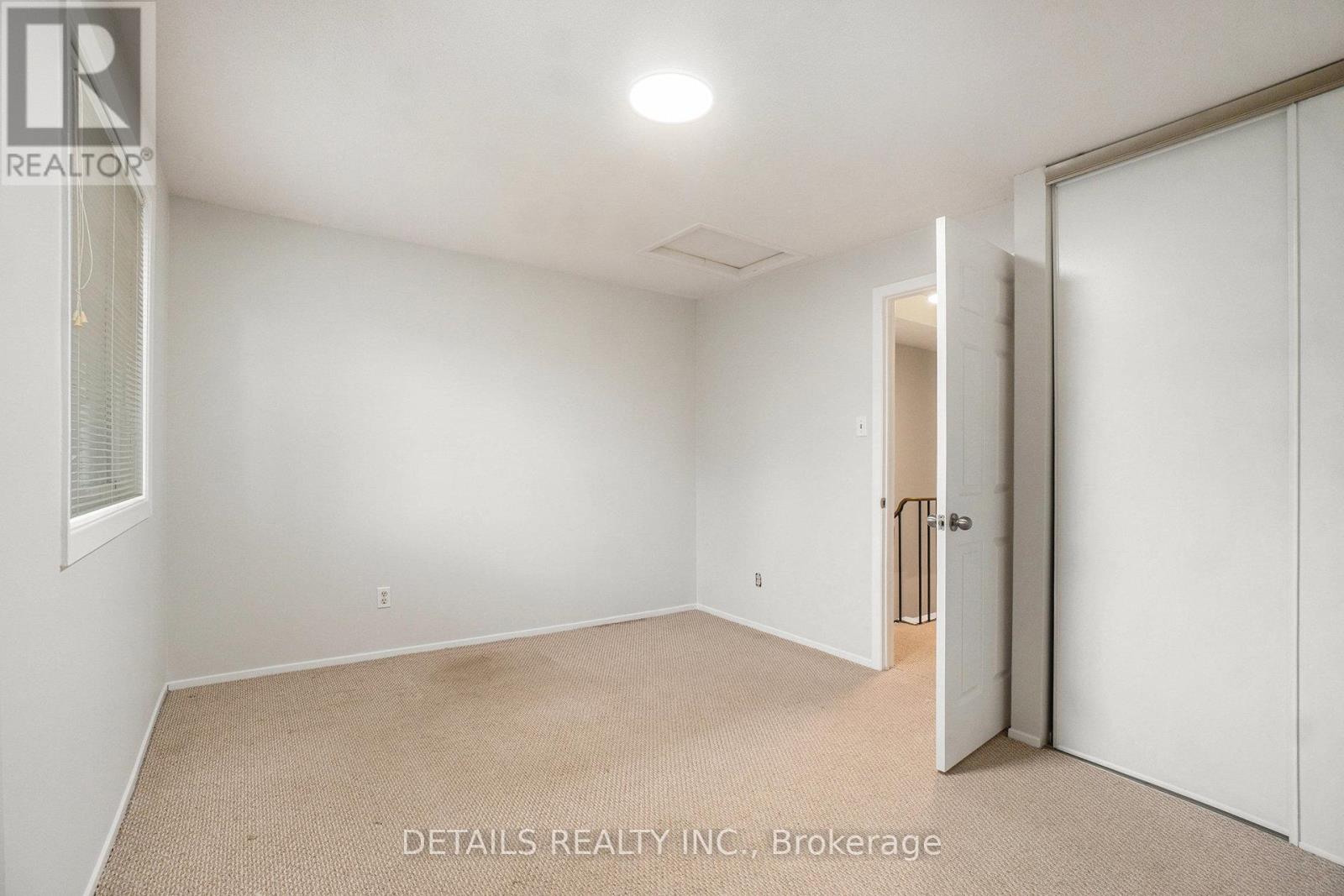 144d Valley Stream Drive, Ottawa, Ontario  K2H 9C6 - Photo 13 - X13045694