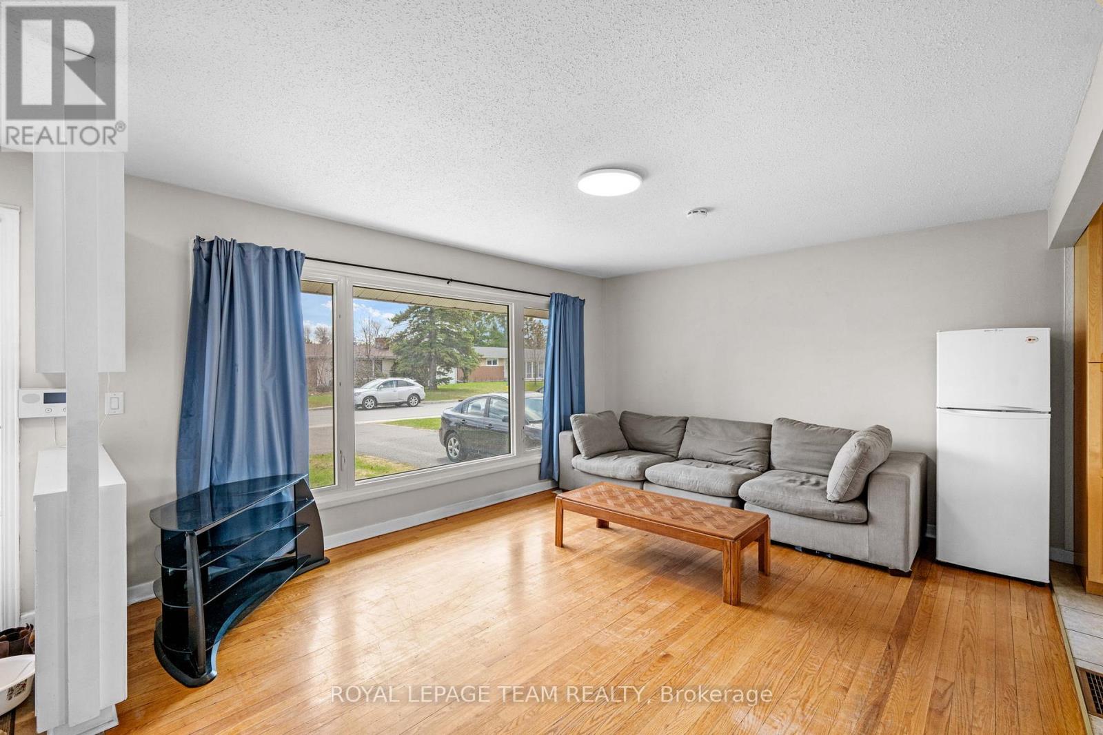 50 Hilliard Avenue, Ottawa, Ontario  K2E 6C1 - Photo 10 - X13047804