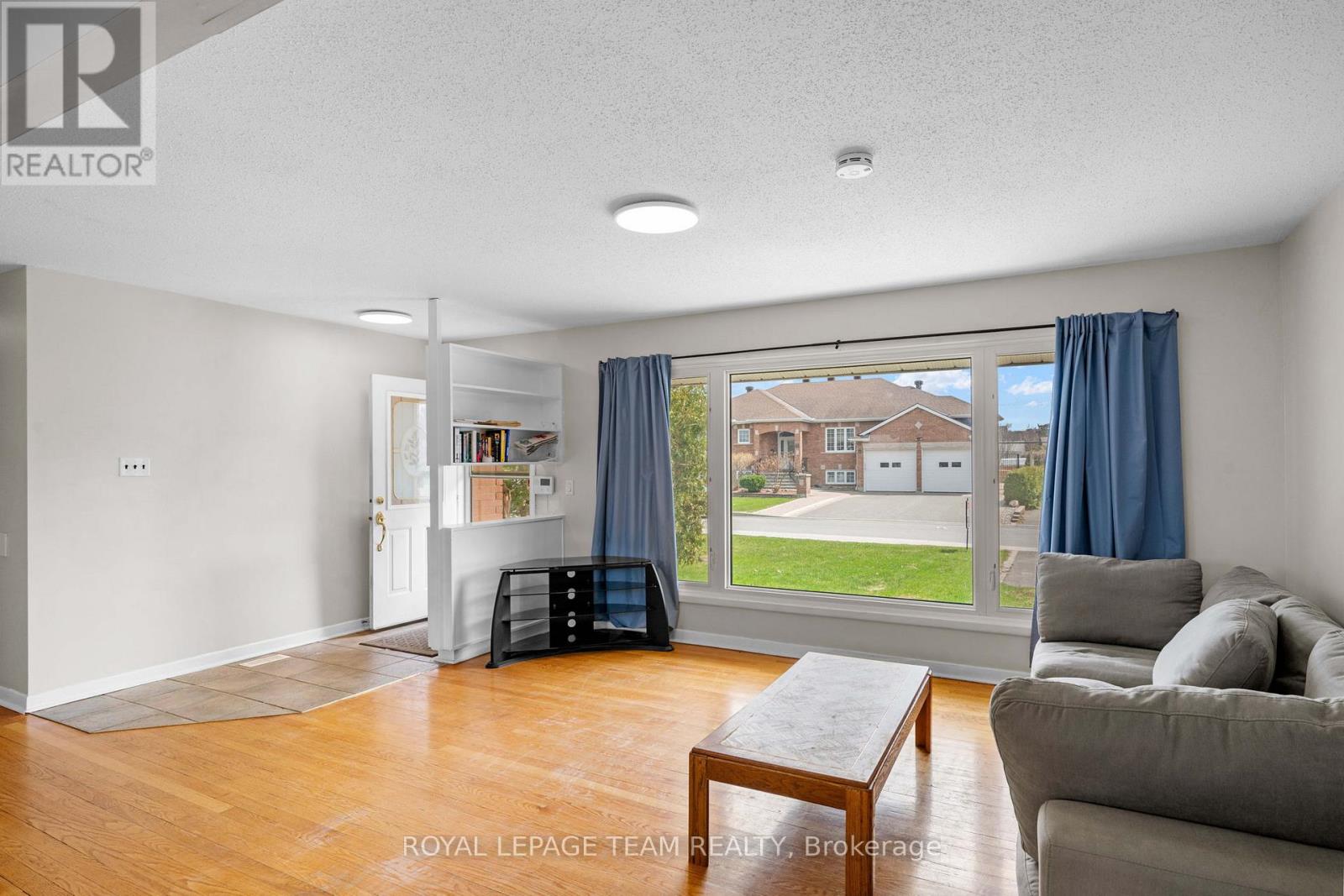 50 Hilliard Avenue, Ottawa, Ontario  K2E 6C1 - Photo 12 - X13047804