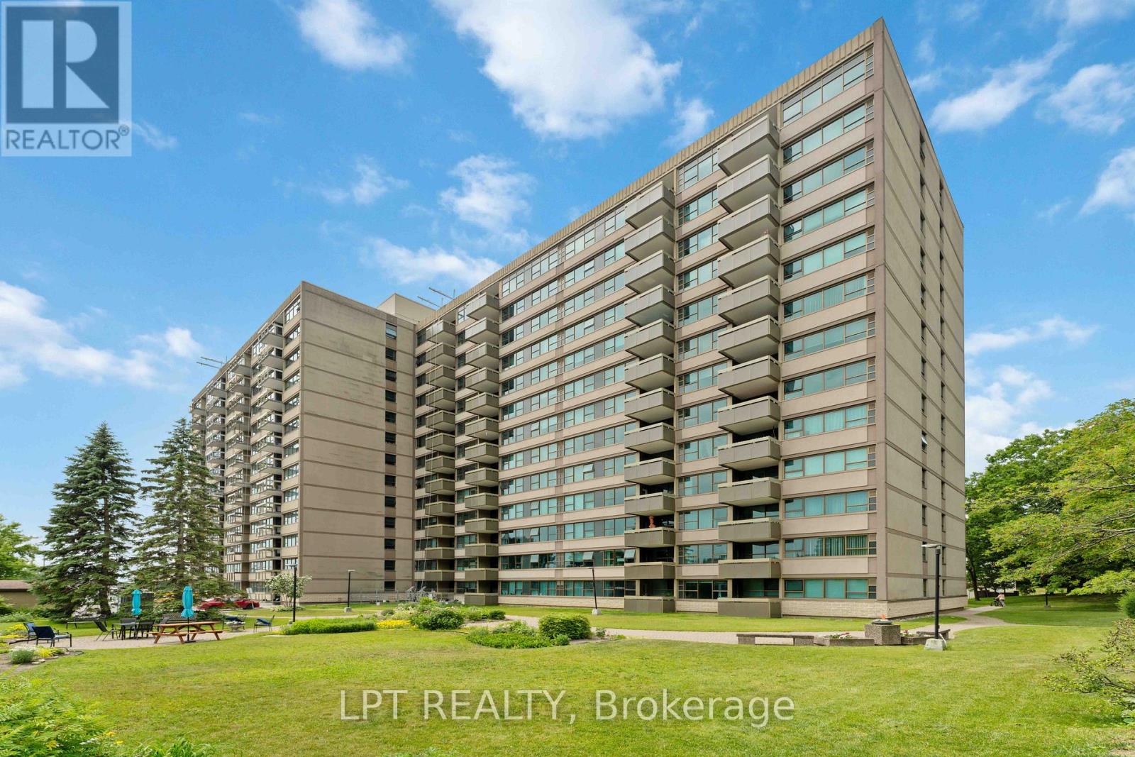 314 - 555 BRITTANY DRIVE, Ottawa, Ontario