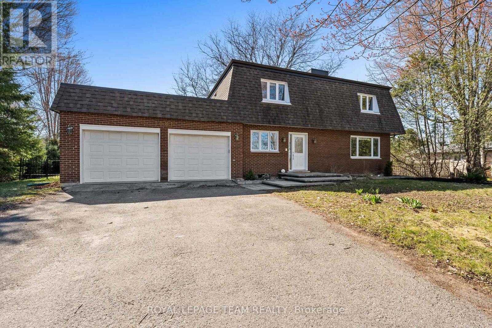 1081 BOUCHER CRESCENT, Ottawa, Ontario