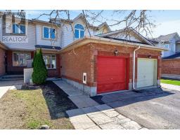 3835 CROWSNEST AVENUE, Ottawa, Ontario