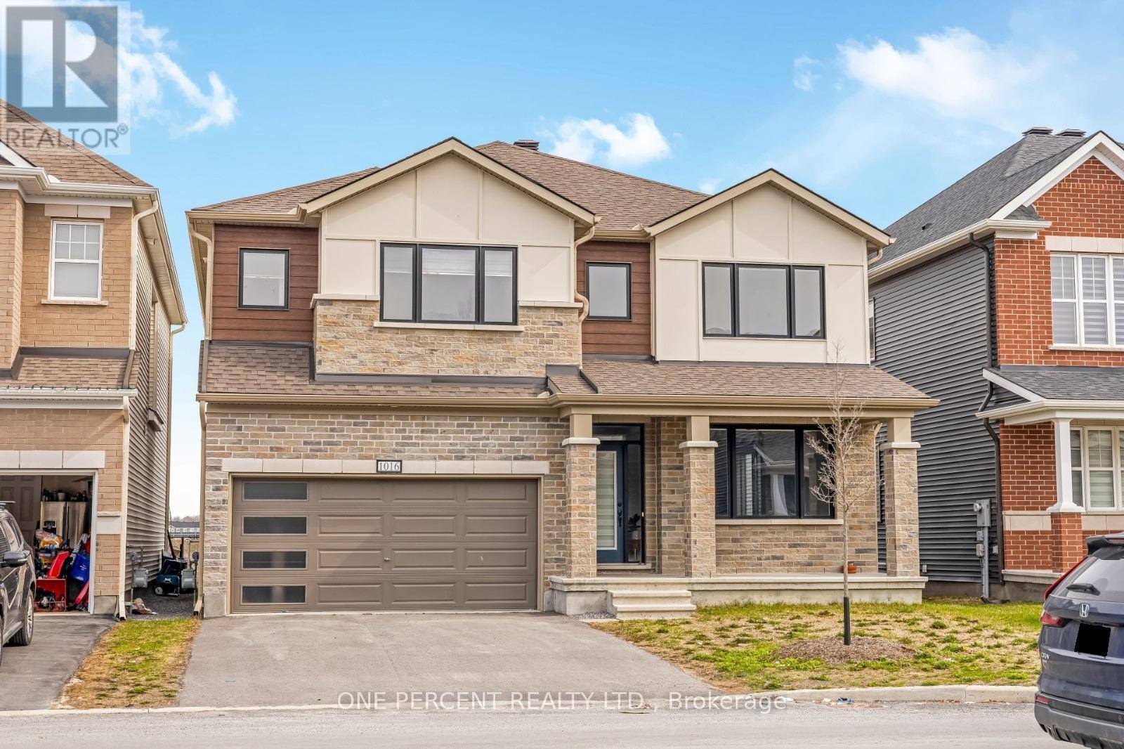 1016 SHOWMAN STREET, Ottawa, Ontario