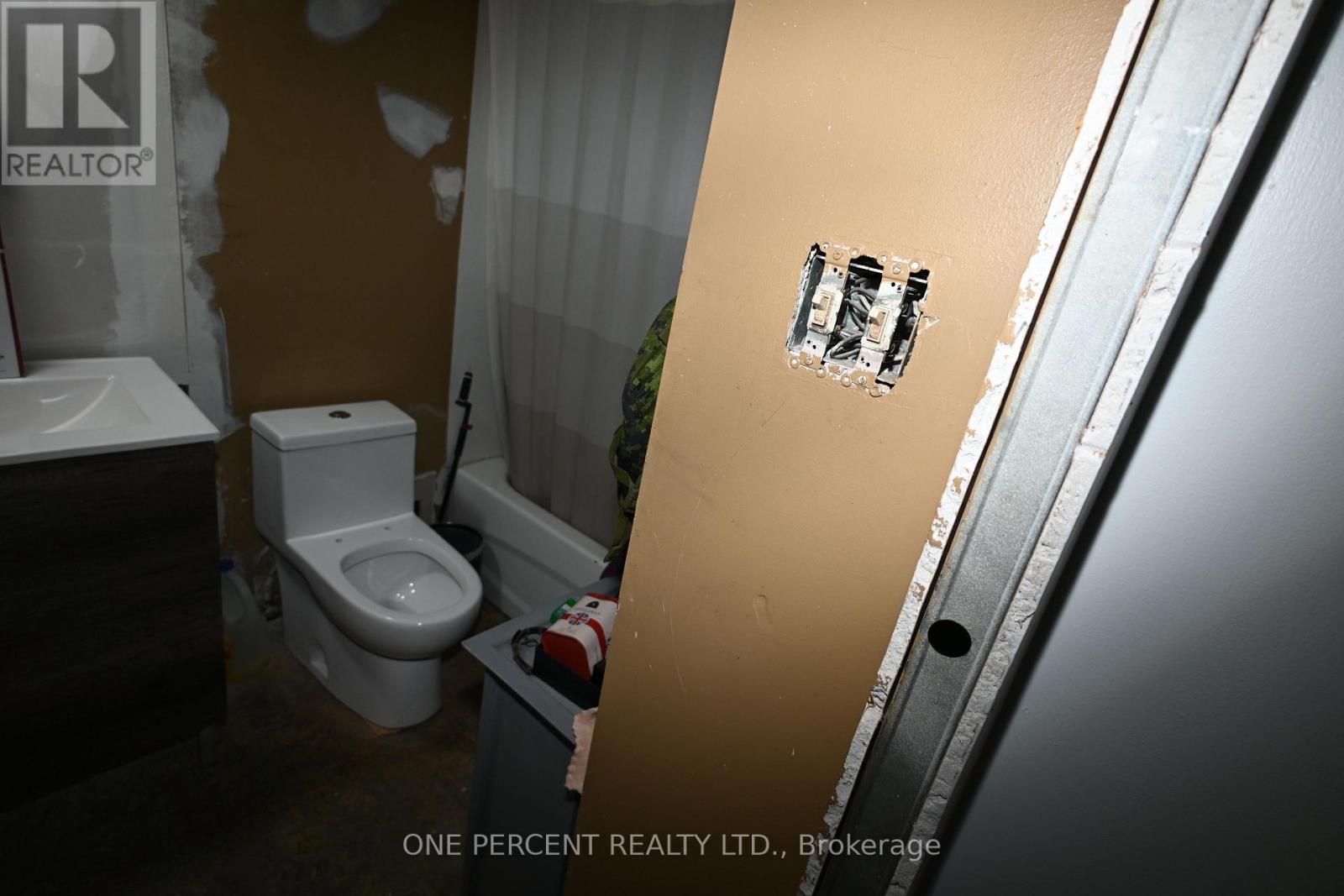 105 - 815 Kyle Court, Brockville, Ontario  K6V 6J7 - Photo 6 - X13050442