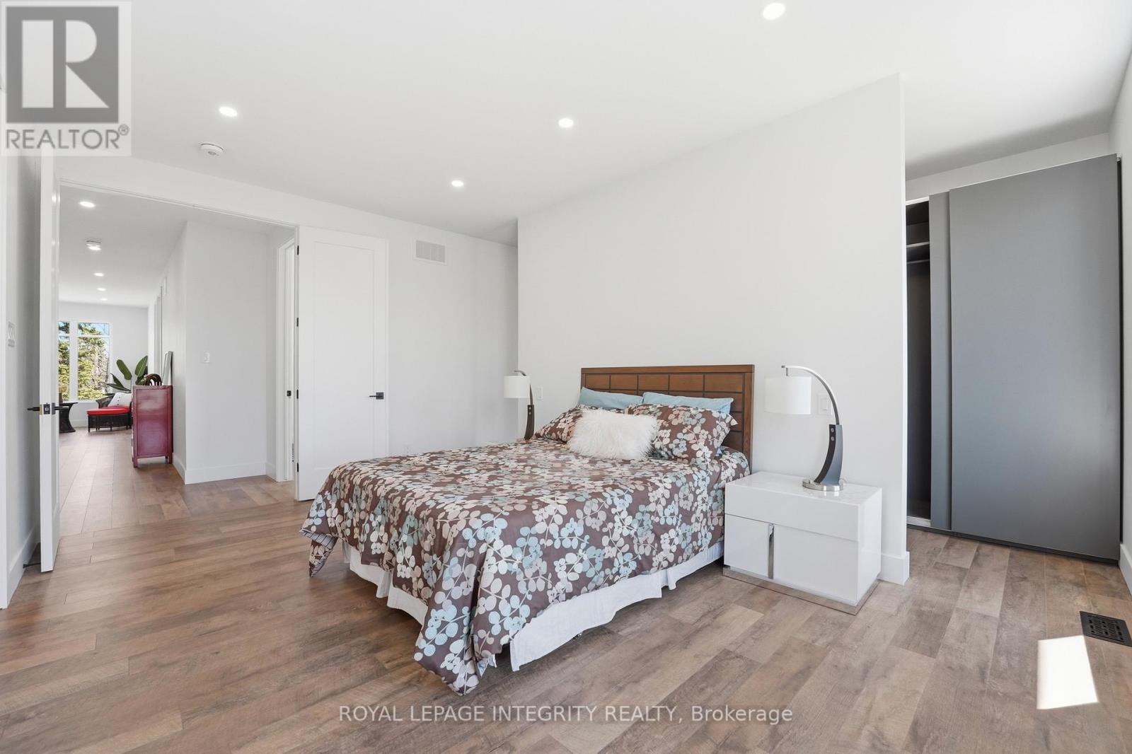 984 Watson Street, Ottawa, Ontario  K2B 6C2 - Photo 25 - X13050468