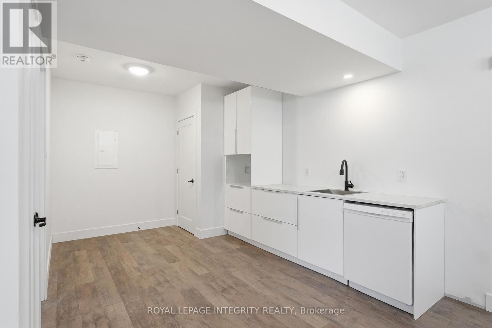 984 Watson Street, Ottawa, Ontario  K2B 6C2 - Photo 44 - X13050468