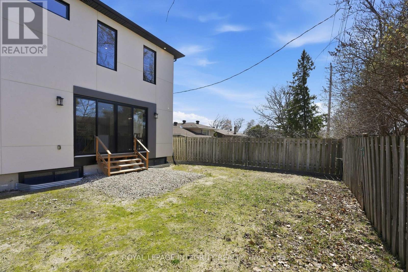 984 Watson Street, Ottawa, Ontario  K2B 6C2 - Photo 48 - X13050468