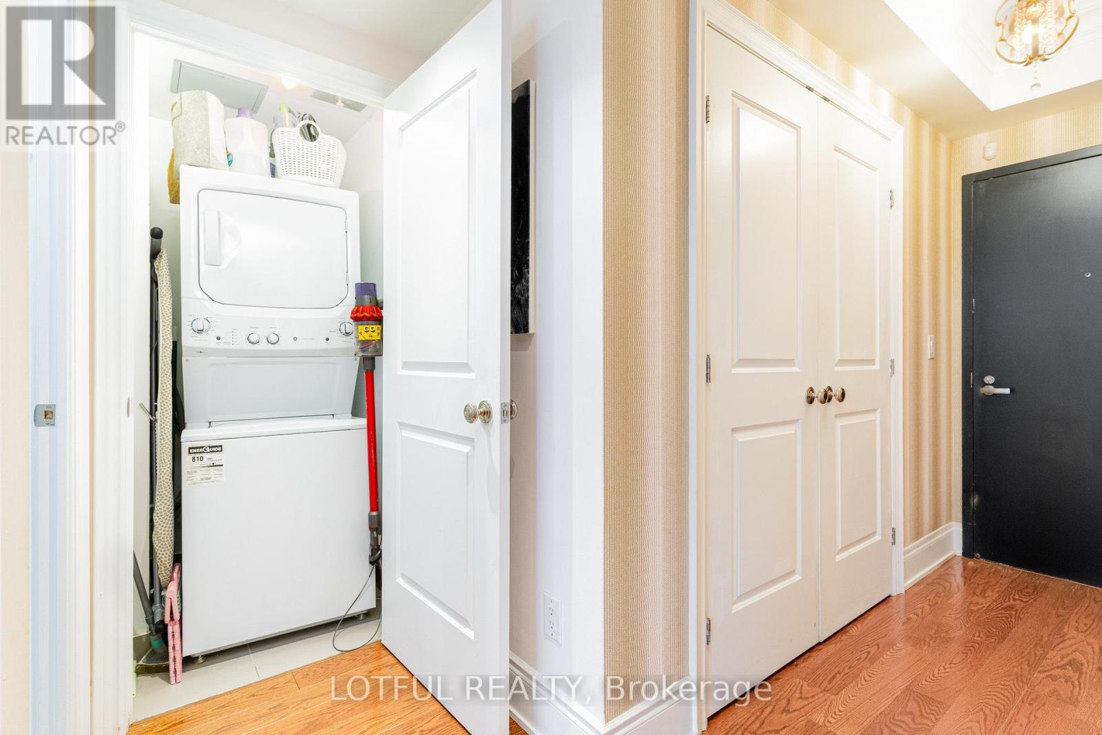711 - 3500 Lakeshore Road W, Oakville, Ontario  L6L 0B4 - Photo 17 - W13050828