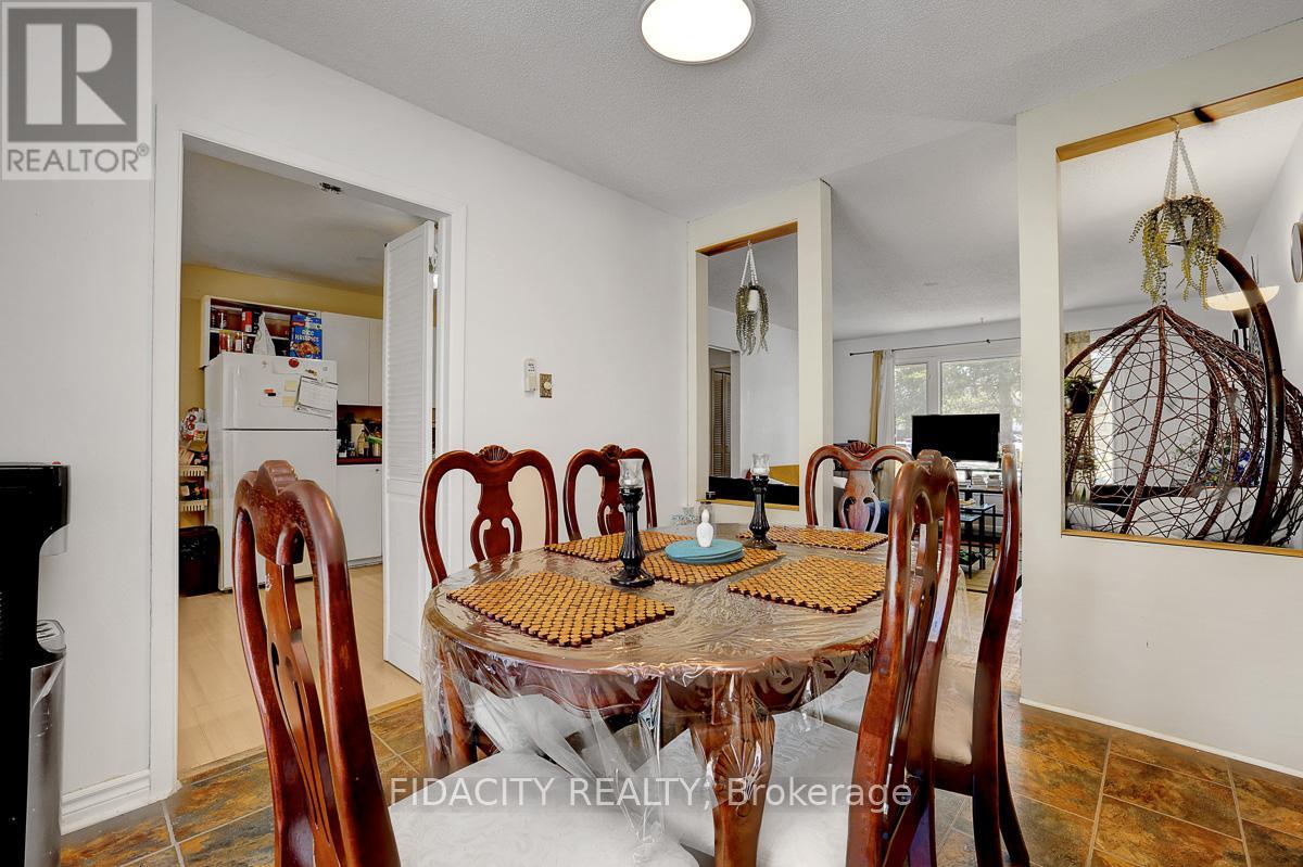 2336 Ogilvie Road, Ottawa, Ontario  K1J 7N6 - Photo 6 - X13051244
