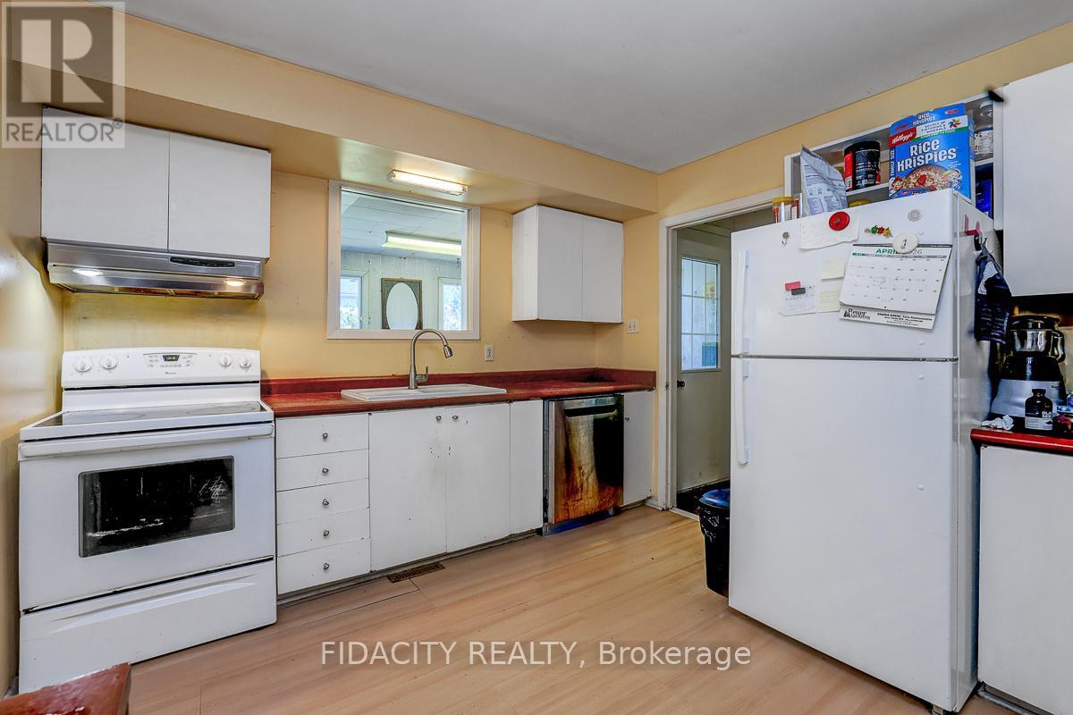 2336 Ogilvie Road, Ottawa, Ontario  K1J 7N6 - Photo 8 - X13051244