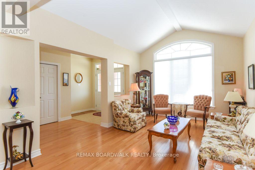 1861 Mickelberry Crescent, Ottawa, Ontario  K4A 0P2 - Photo 7 - X13051376