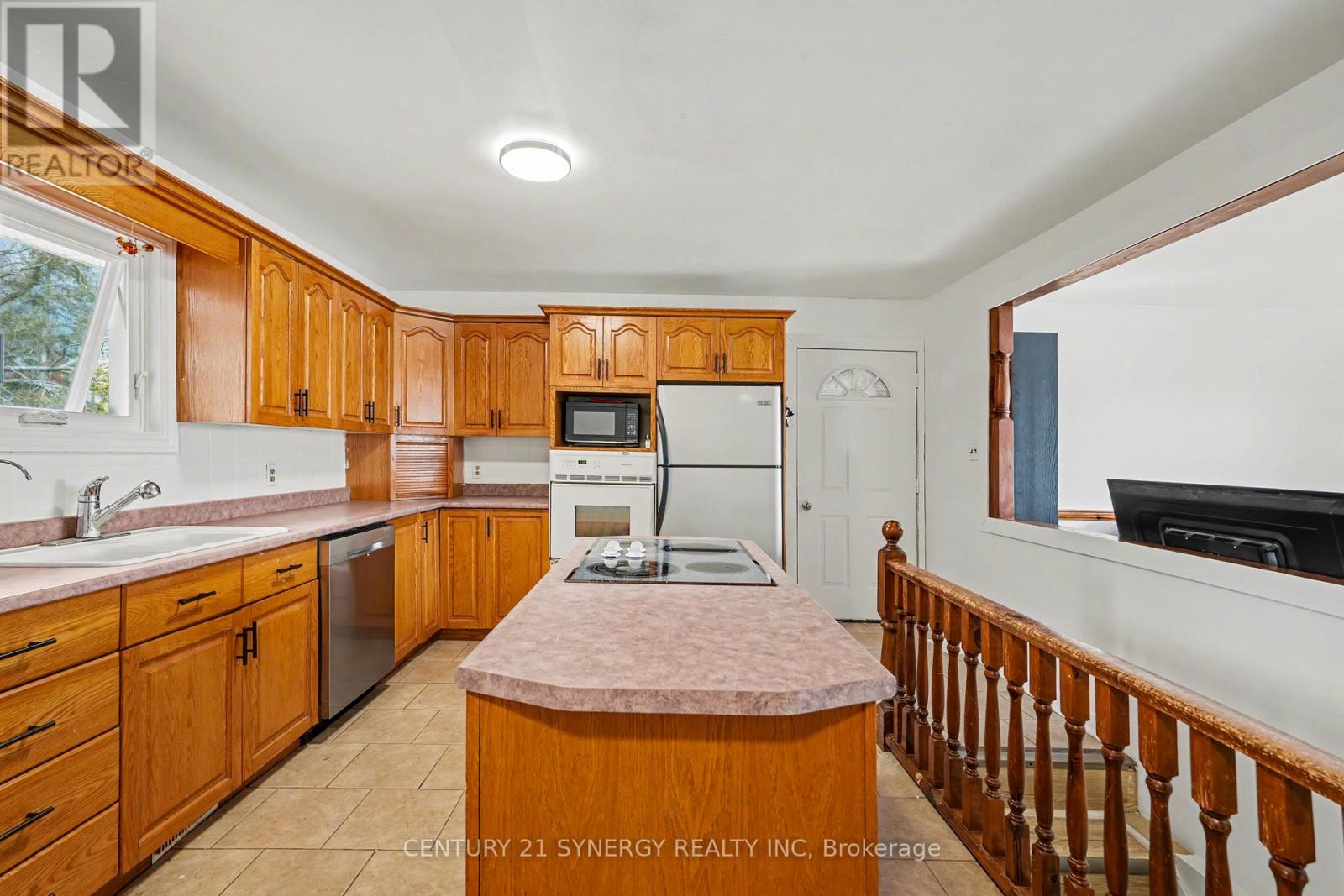 318 County Road 16 Road, Elizabethtown-Kitley, Ontario  K0G 1G0 - Photo 10 - X13051562