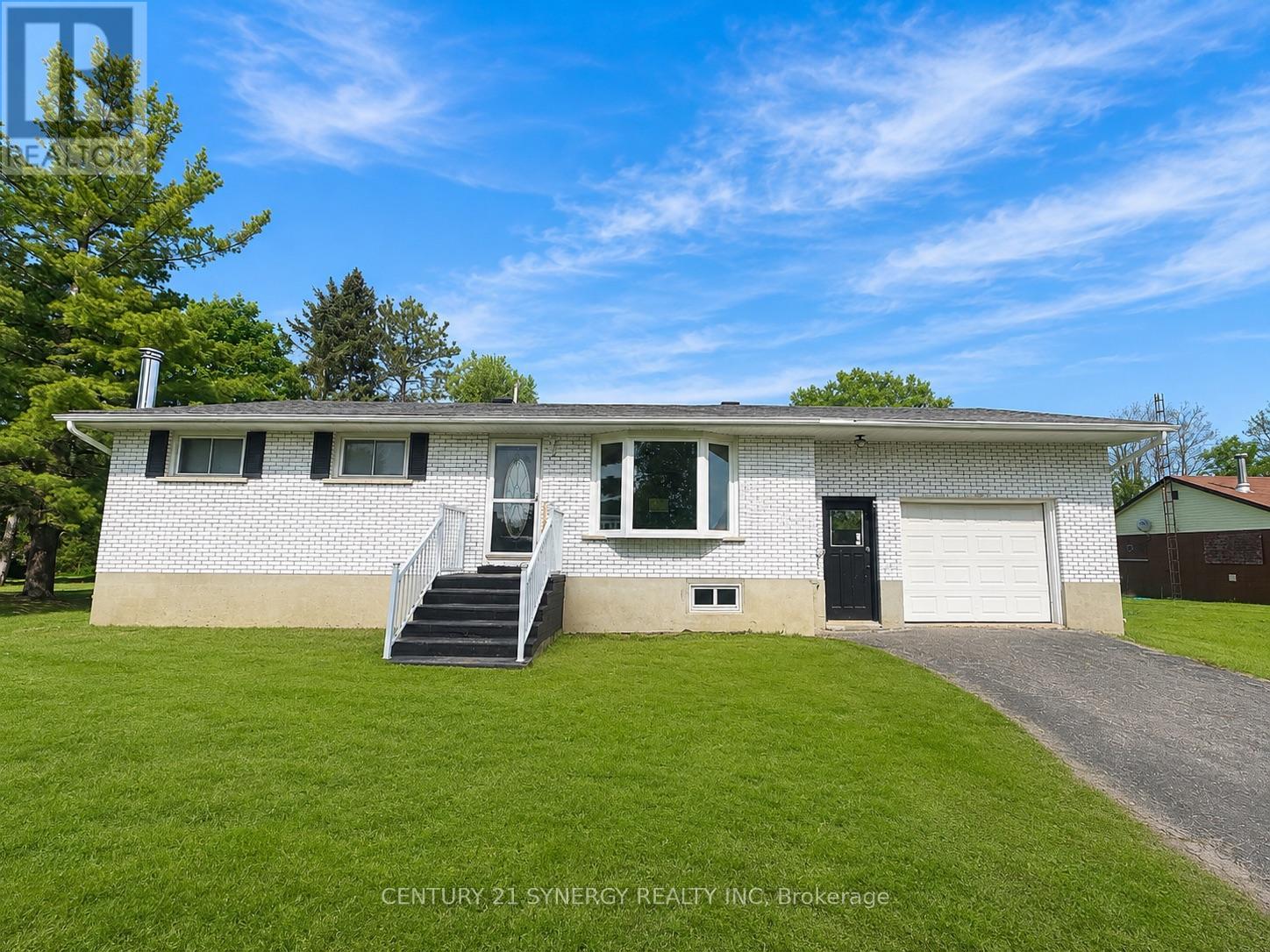 318 County Road 16 Road, Elizabethtown-Kitley, Ontario  K0G 1G0 - Photo 2 - X13051562