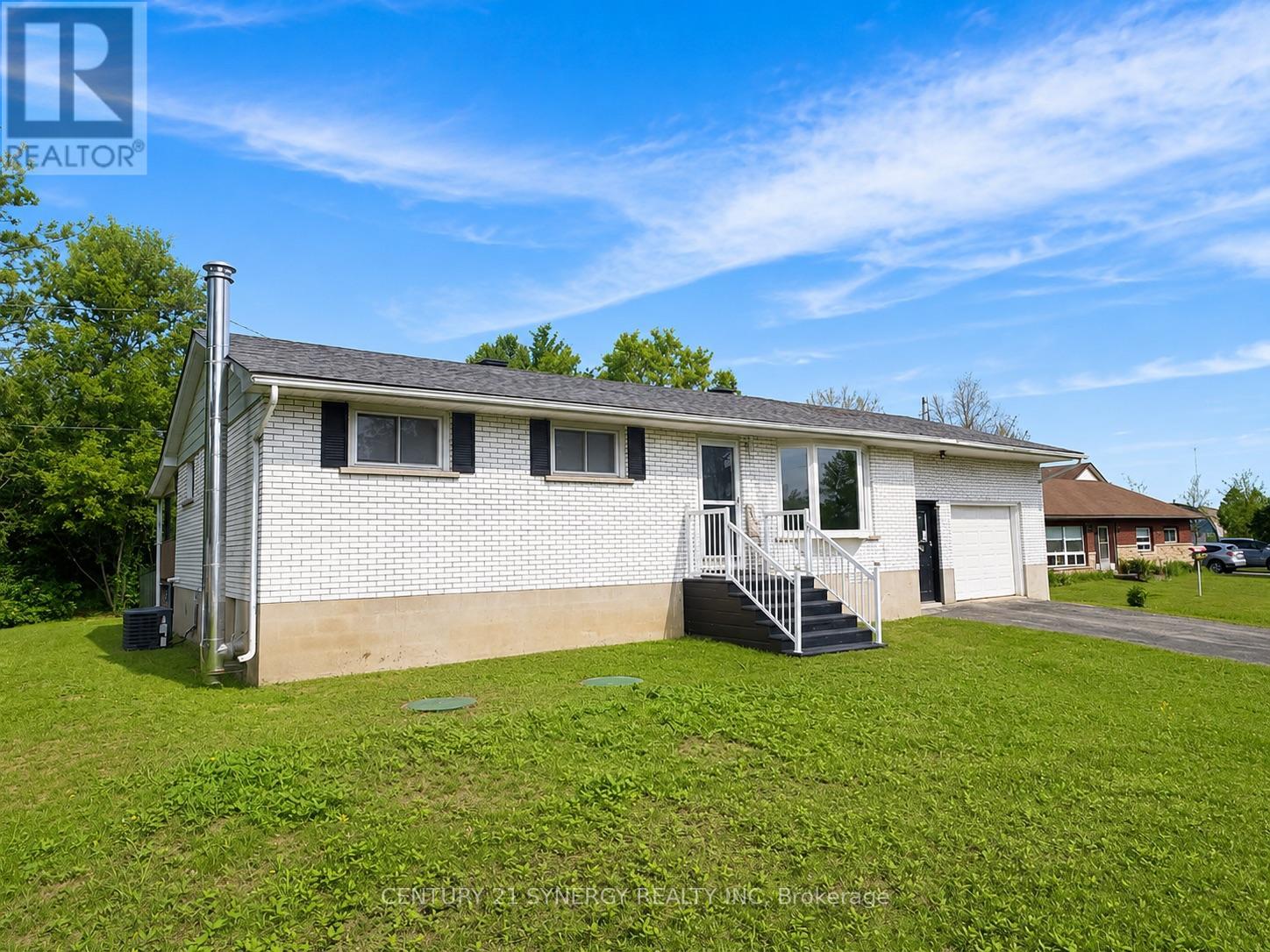 318 County Road 16 Road, Elizabethtown-Kitley, Ontario  K0G 1G0 - Photo 3 - X13051562