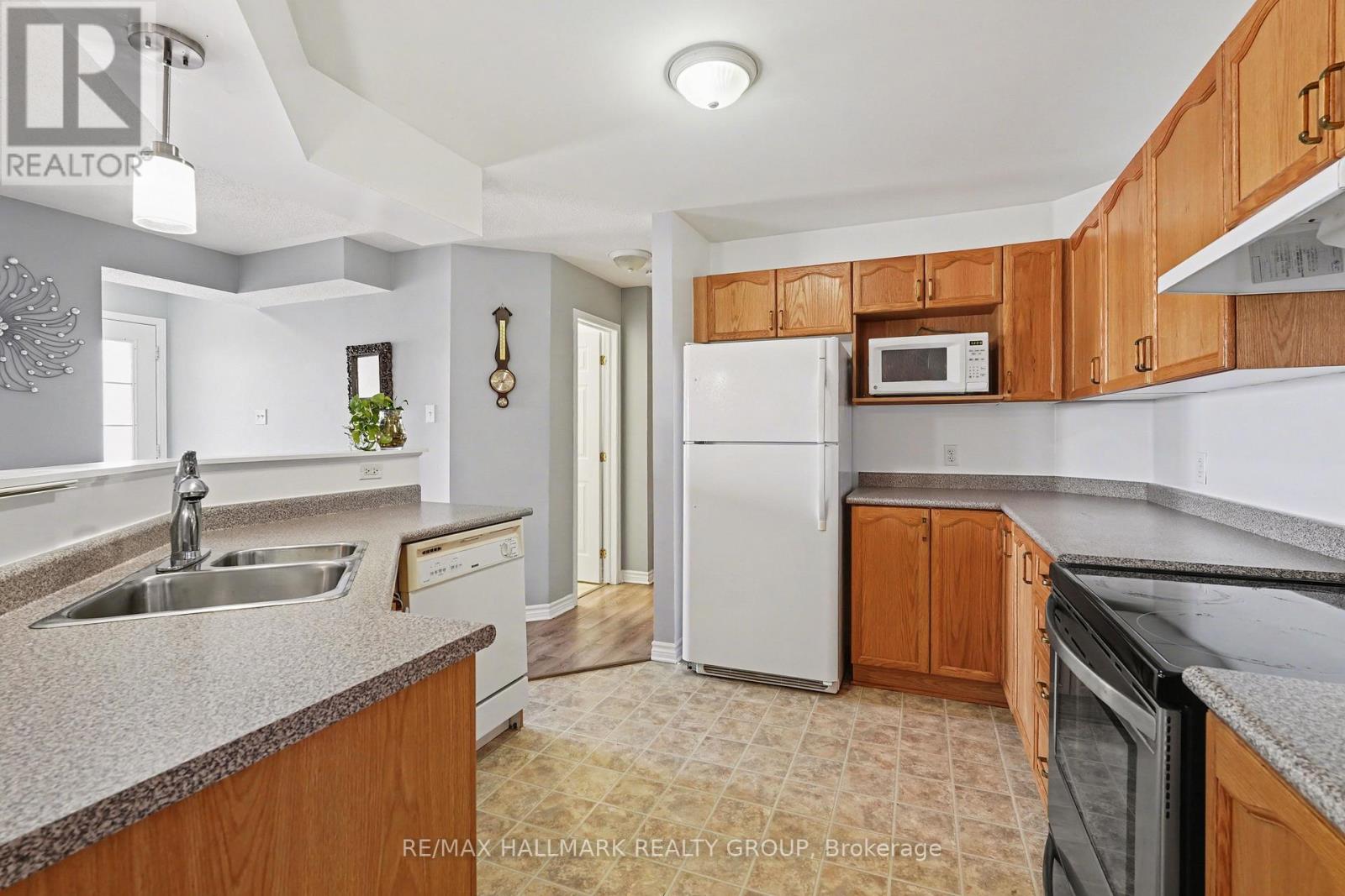 205 - 3275 St Joseph Boulevard, Ottawa, Ontario  K1E 3Y3 - Photo 12 - X13052046