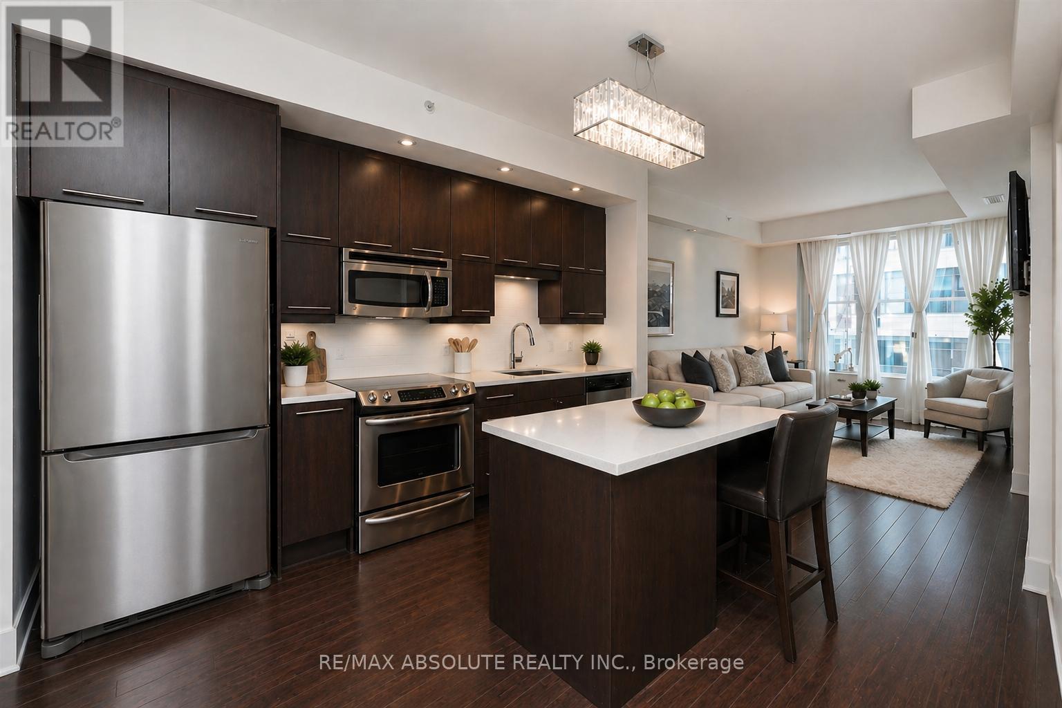217 - 101 Richmond Road, Ottawa, Ontario  K1Z 0A6 - Photo 3 - X13053454