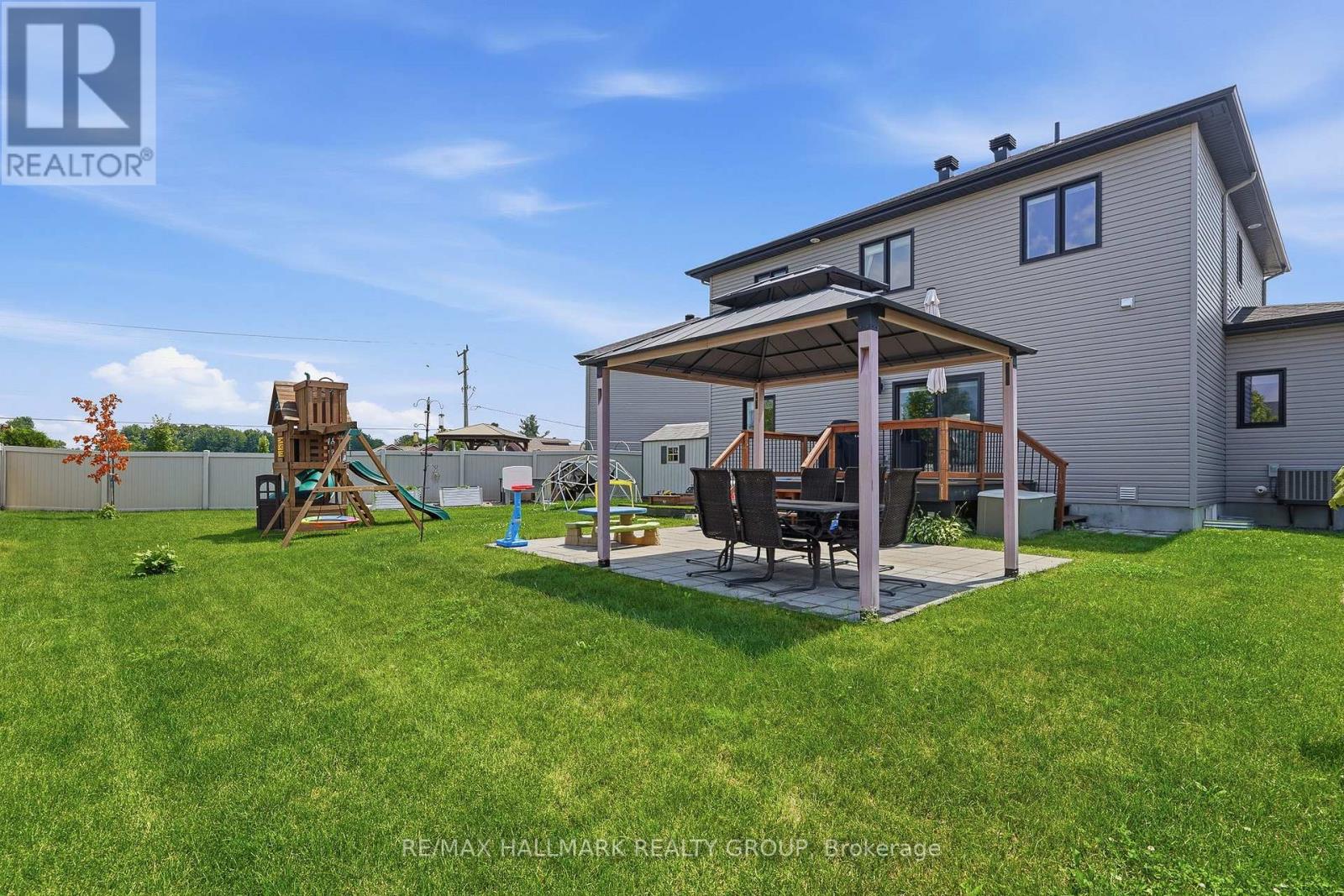 1212 Avignon Street, Russell, Ontario  K0A 1W0 - Photo 42 - X13054520