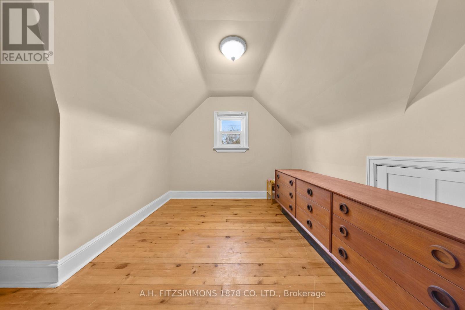 564 Tweedsmuir Avenue, Ottawa, Ontario  K1Z 5P2 - Photo 23 - X13054784