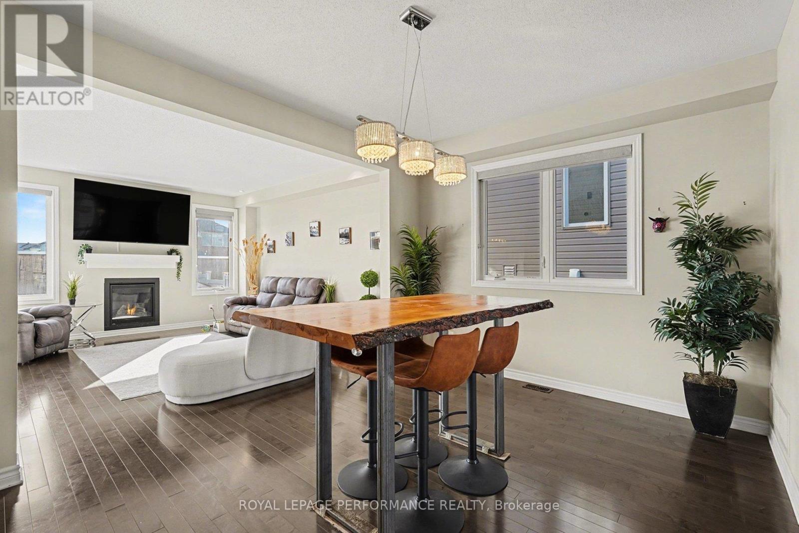 504 Yellow Birch Street, Ottawa, Ontario  K1W 0J3 - Photo 12 - X13055210