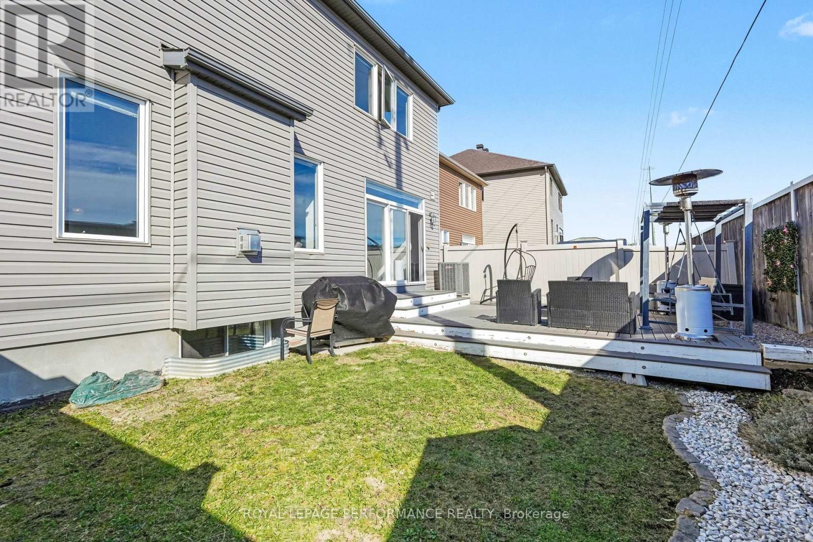 504 Yellow Birch Street, Ottawa, Ontario  K1W 0J3 - Photo 32 - X13055210
