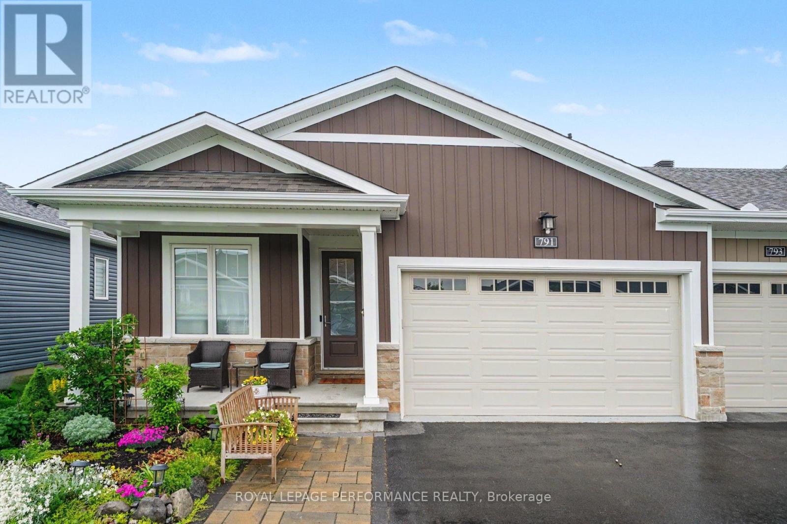 791 COAST CIRCLE, Ottawa, Ontario