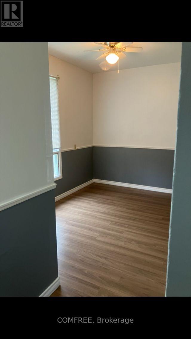 560 Short Street, Petrolia, Ontario  N0N 1R0 - Photo 10 - X13055304